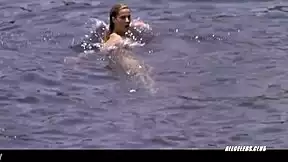 LETICIA BR�DICE TOPLESS NUDE SMALL TITS SEXY MILF PORNSTAR HANDJOB IN ALMEJAS MEJILLONES 2000!