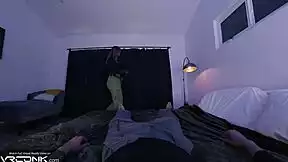 VR Redhead KIM DEEPTHROATS HUGE COCK in Cosplay Parody!