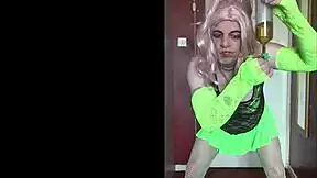 Fill This Sissy’s Piss Tube! Swallow Every Drop Now!