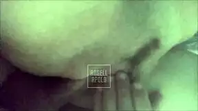 Meu pai saiu e eu fodi minha meia-irmã novinha gozando dentro