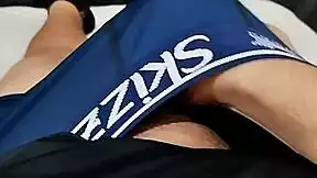 compilado das gozadas e punhetas com meu pau pequeno com fimose enquanto minha novinha namorada goza na bucetinha e peitos parte 18