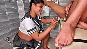 Milf and teen babe take turns sucking monster cock then fucked hard in threesome?