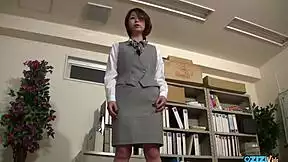 he dozes off and this young cutie spreads her tight puffy pussy right on his face for clit play