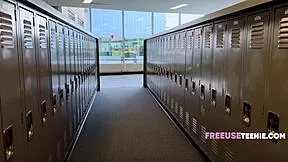 omg british babe can't believe how casual americans fuck at freeuse high 😂🇬🇧🇺🇸