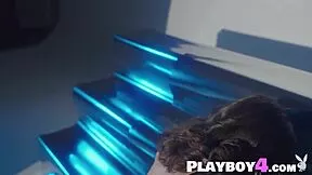 big butt babe keeps clothes on during hot posing then rips them off naked