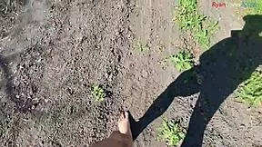 wanna stroke your cock while i masturbate barefoot outdoors this fall?