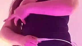 Hey my stepsis slut lets me raw fuck her pussy while hubby's away 😏💦 creampie surprise