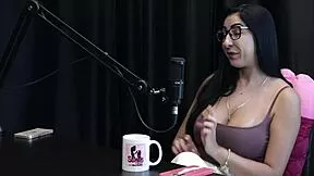 Renatinha Melo Leaked Live On XVideos Gives Swinger Tips While Repressed In Marriage Sheer Red