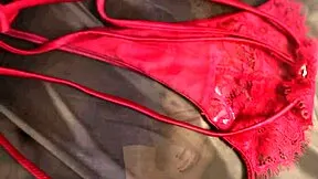 oh man, masturbating this hot redhead's wet pussy till she squirts everywhere