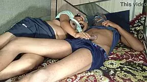 bhabhi spreads for hard anal pounding in tight indian ass