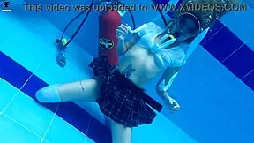 Scooba diving with sexy Ashlee Rose turns into underwater pool tease
