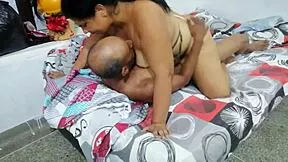 me follo a la mama de mi amigo... ass lick doggystyle quickie