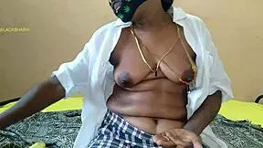 aunty shows off her sexy ass on webcam while fingering wet pussy for horny fans