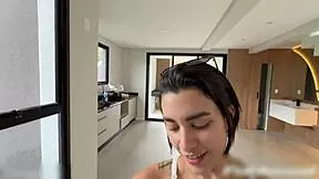 Brunette Latina pornstar in lingerie seduces delivery guy with perfect ass worship