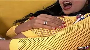 damn this brown skin desi girl seduced me into her first foot fetish casting with sloppy fat cock deepthroat