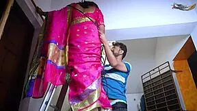 Desi Mallu Bhabhi's Wild Stairwell Threesome with Electricians Full Hardcore Movie Hindi Audio