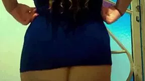 Wow look at that fat bbw latina shaking her oiled huge ass backstage!