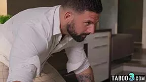 hey guys this petite hungarian milf rewards big cocks 🍆😏💦