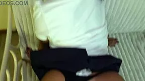 😏 Con carita de inocente esta zorra estudiante hace de todo con su culo y tetas 🔥