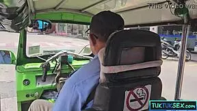 Sexy Thai milf's virgin ass takes white tourist's hard anal pounding?