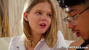 😍 stepsis deepthroats stepbro's monster cock gagging hard 👅💦