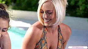 18yo Teen Begs BFF To Lick Her Shaved Outdoor Pussy In 69 Face-Sitting Frenzy