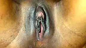 Puta negrita colombian shakes big ass masturbates kinky until she cums hard amateurs
