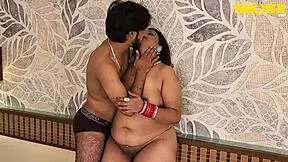Desi milf's juicy hairy pussy gets licked and fucked hard by young desi boy up close