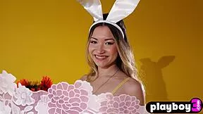 Beautiful Asian Kelly Lu Poses Hot Exposing Petite Natural Tits And Ass