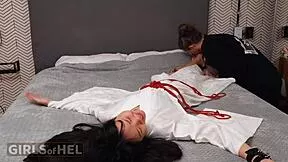 Baebi hel spreads legs wide in leather bondage gear trying tight shaved pussy tease for daddy