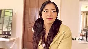 tengo sexo con la joven novia de mi hijastro ella gime rico en cowgirl
