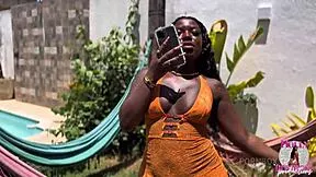 my man's ghosted me at carnival so i gave his friend my greedy ass and rubbed my pussy on his face till he creampied me!