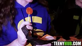 BLOWJOB QUEENS Jade Valentine Bella Blu MEGAN Mistakes SHARE BIG COCK FOR HALLOWEEN