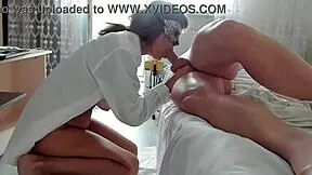 wanna watch this milf mommy deepthroat huge cock for the best morning start?