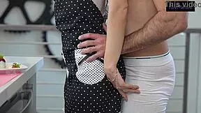 damn this slutty cougar's twat gets filled by fat dick creampie! 🔥💦