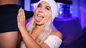 I tease boyfriend with my mouth and fat juicy latina ass