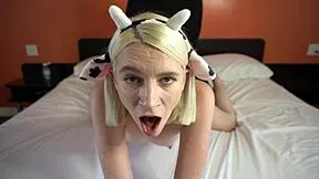 damn tiny blonde wrecked by monster cock shaking!! 😩💦🔥