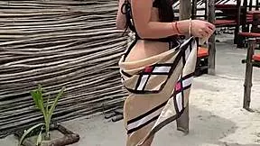 linda petite colombian struts in tiny outfit