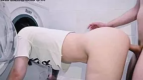 im stuck in the washing machine... husbands friend helps if i give cheating facial sex!