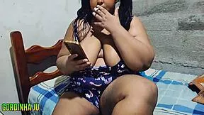 ENTEADE SWALLOWS PADRASTO'S SUPER LOAD IN MOUTH LINGERIE ANAL MILF