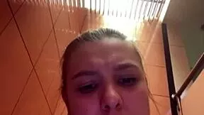 oh fuck... extreme public fat bbw fingering her shaved pussy to hardcore orgasm