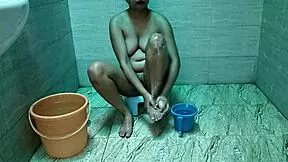 😍 indian village girl bathes outdoors tight pussy exposed! desi beauty bends over for creampie 💦