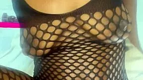 damn this wet teen fucks her fat dildo crazy squirting everywhere 💦🍆