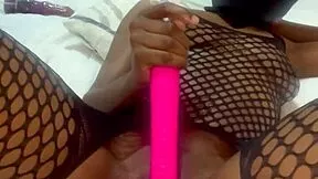 damn this wet teen fucks her fat dildo crazy squirting everywhere 💦🍆
