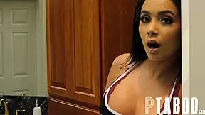 i feel so naughty with my new white stepdaddy pounding aaliyah hadid