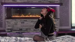 omg these wet lingerie lesbians lick and scissor like crazy 😍💦