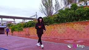 Yo busty colombian Vanesa bends over for young rookie's deepthroat cowgirl pounding outdoors