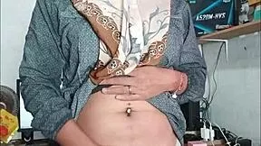 Masturbating Hijab Ladyboy Explodes Cum