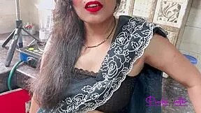 Aunty Ji begs beta for huge facial cumshot blasting her soft face with thick load