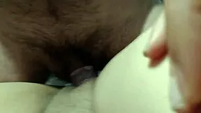 puta venezolana ama verga chica... me lleno d semen barata!